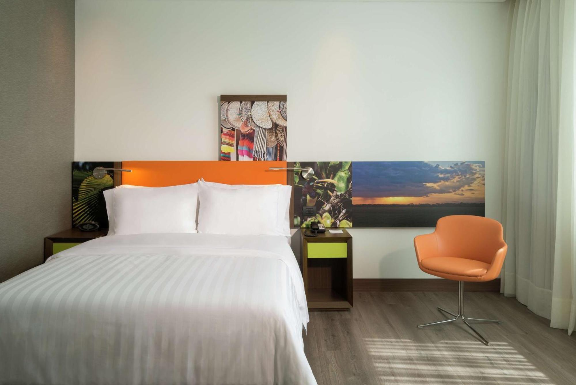 Hotel Hampton By Hilton Yopal Extérieur photo