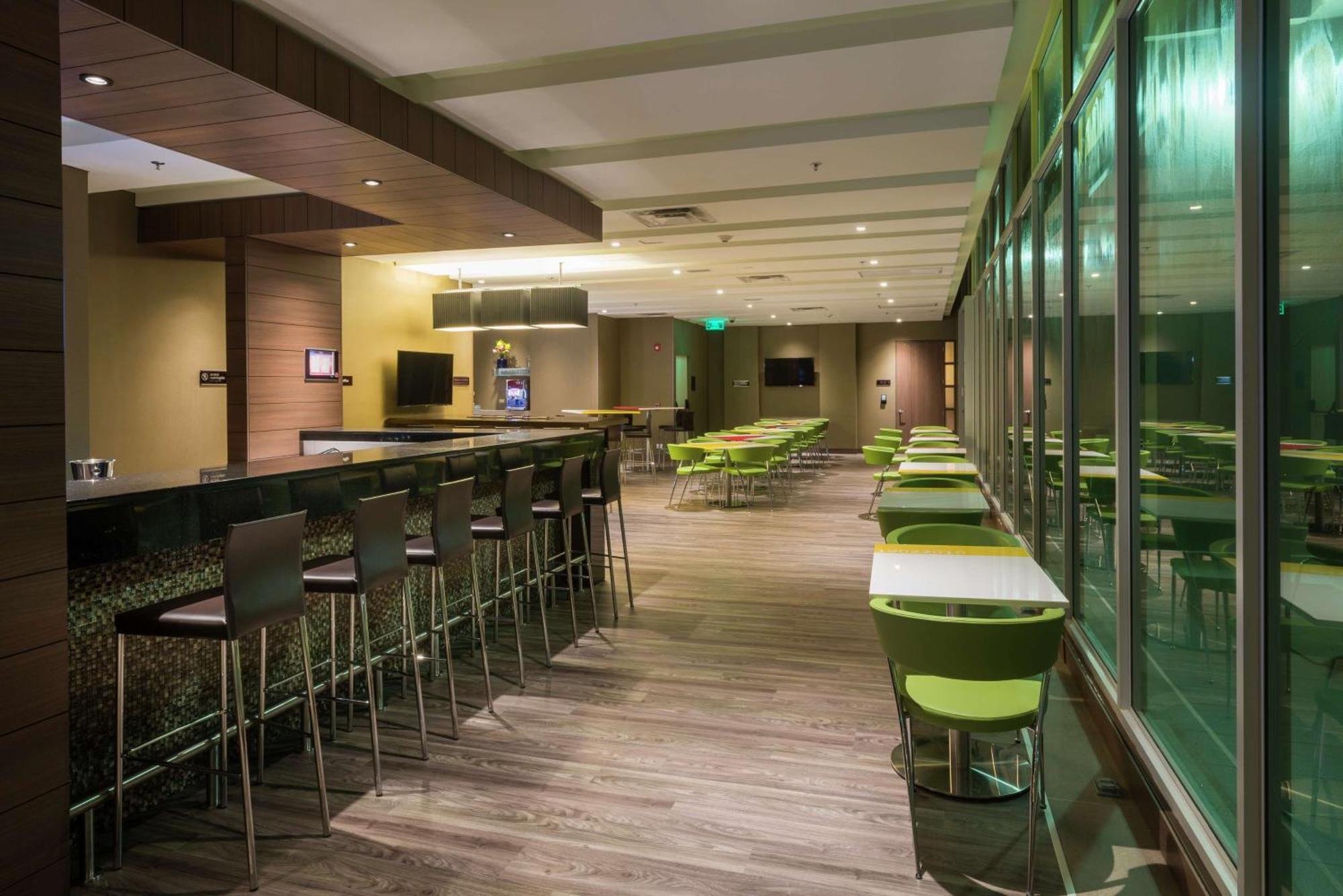 Hotel Hampton By Hilton Yopal Extérieur photo