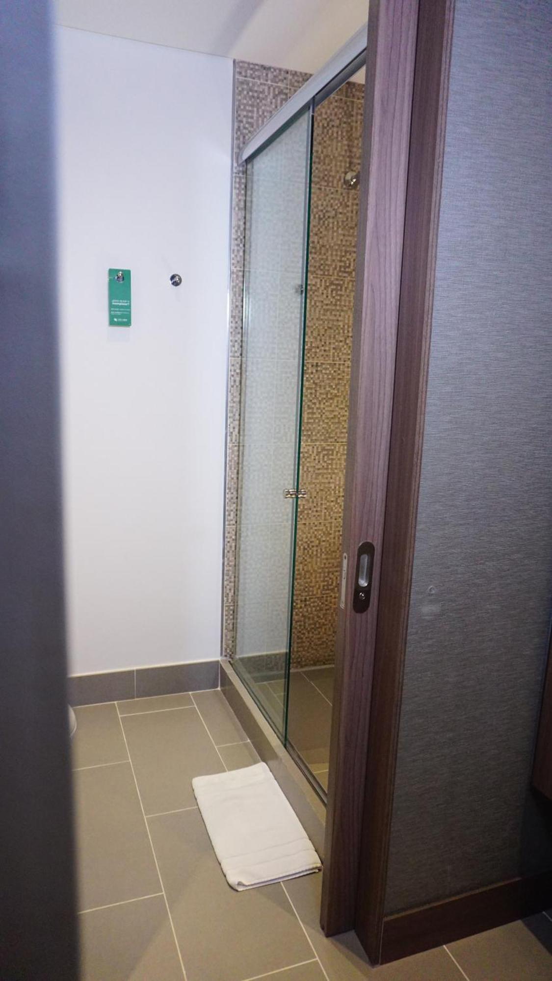 Hotel Hampton By Hilton Yopal Extérieur photo