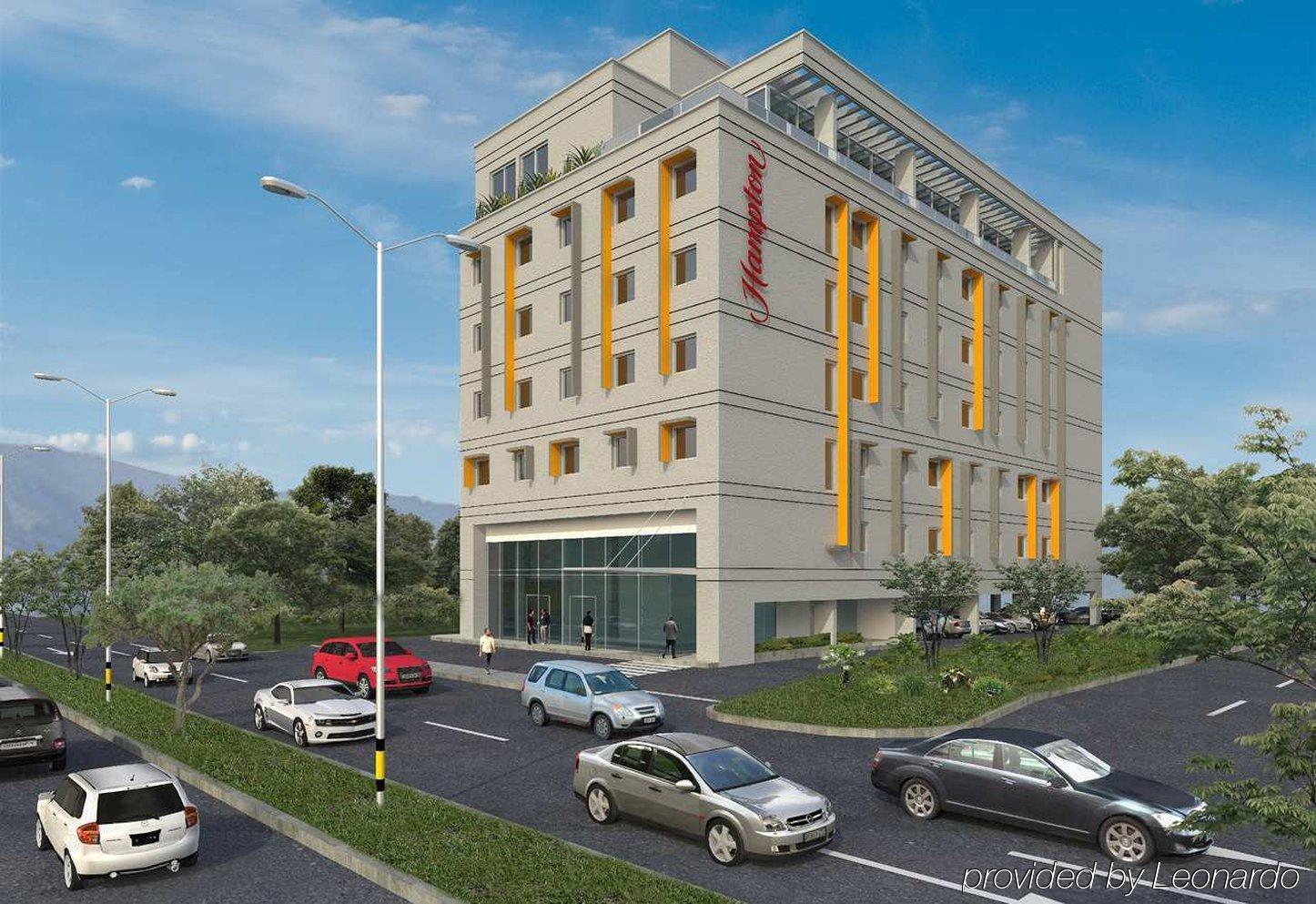 Hotel Hampton By Hilton Yopal Extérieur photo